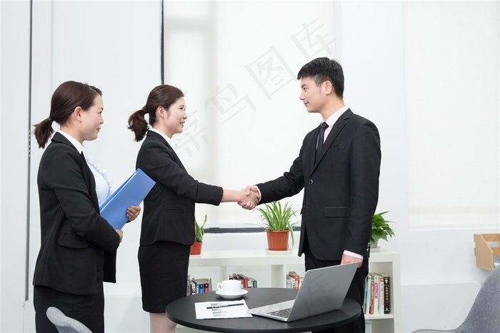 抖音代举报收费，让你的创作更安全！